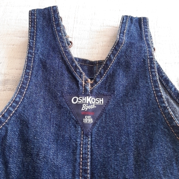 Oshkosh Vestbak Denim Shortalls size 9 months - Picture 7 of 8
